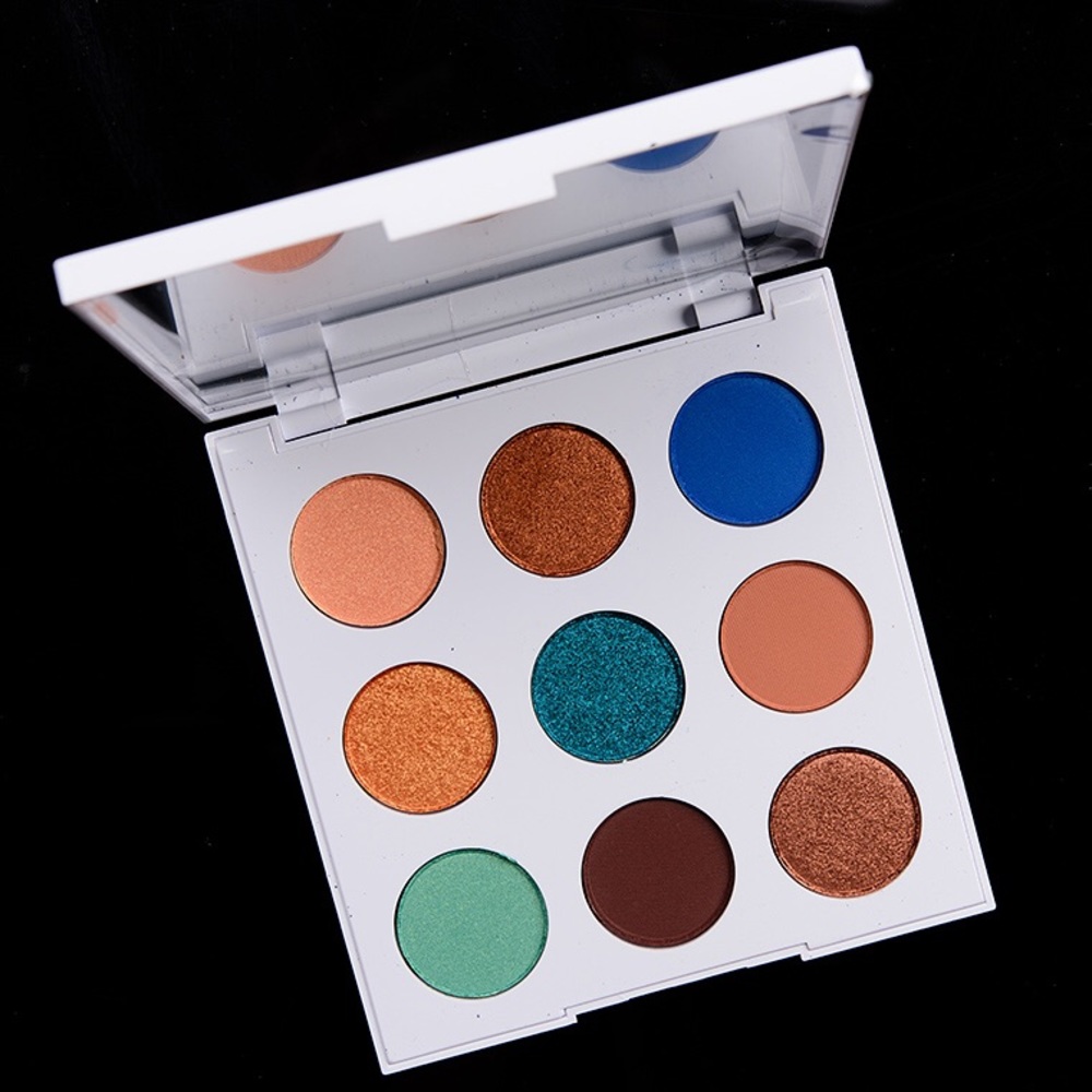 Colourpop Mar 🌊 pallete